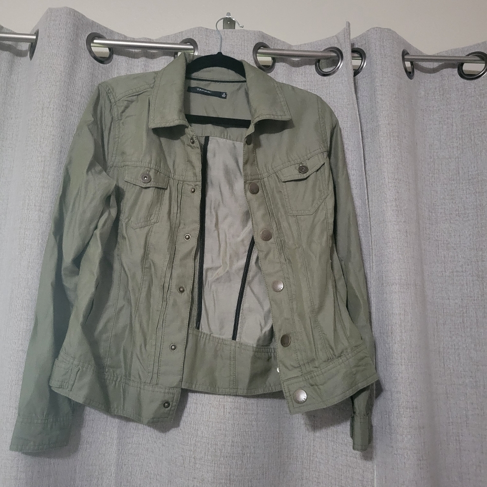 Women's Tahari Jacket Size Small